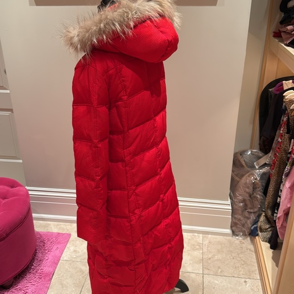 Vero Moda goose down puffer, red color. - Picture 4 of 5